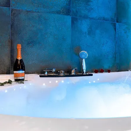 Apartmán Jacuzzi & Bike Apartment,