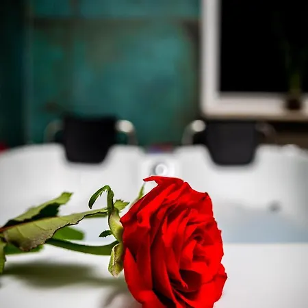 Jacuzzi & Bike Apartment, Apartmán