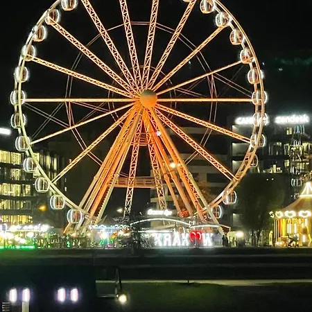 Jacuzzi & Bike Apartment,