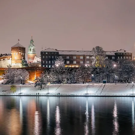 Jacuzzi & Bike Apartment, * Краков