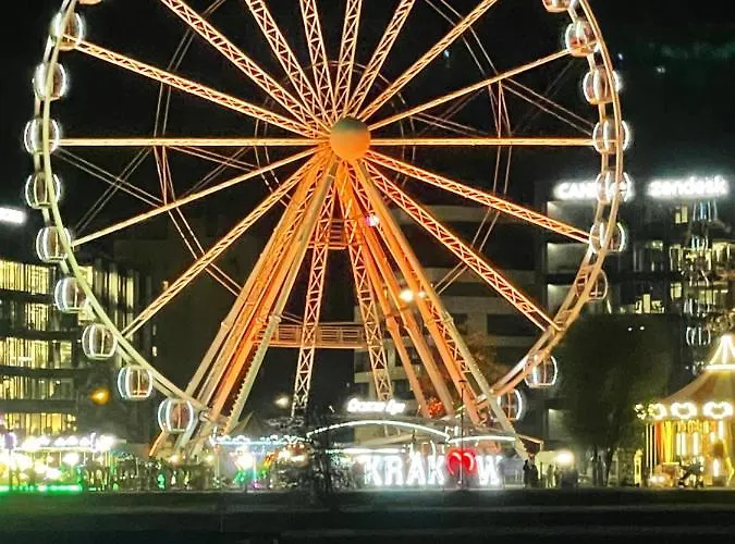 Jacuzzi&bike Apartment,
