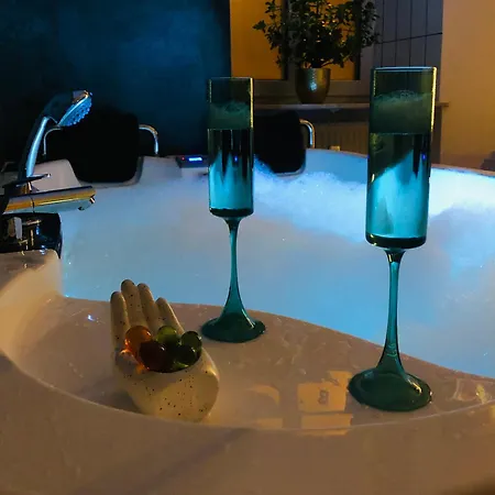 Jacuzzi & Bike Apartment, Apartamento Cracóvia